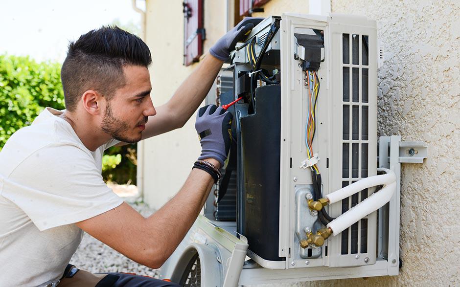 je recherche un électricien Ris-Orangis